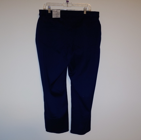 NWT navy sateen stretch pants - Picture 4 of 5